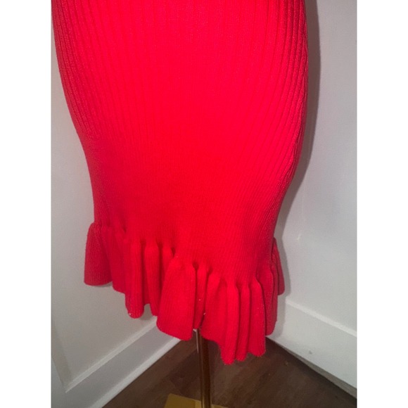 Women Red Sleeveless Ribbed Bodycon Midi Dress Ruffle Hem - Picture 3 of 5